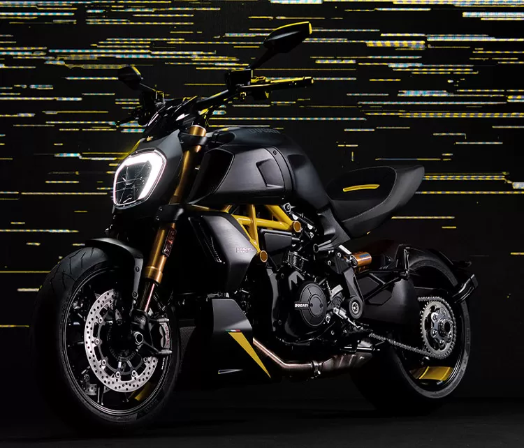 Black diavel shop