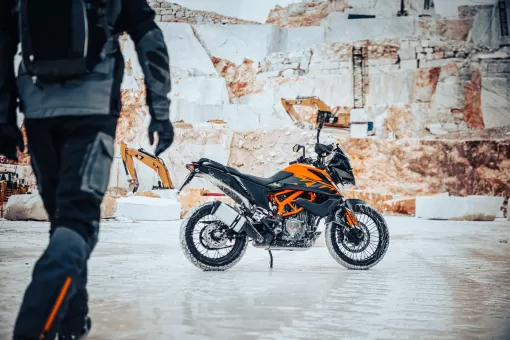 ktm-390-adventure-action-3-wqifmapvbz.jpg