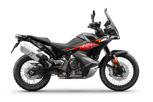 ktm-790-studio-2-ipvdrycfso.jpg