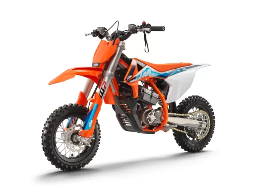 ktm-emini-range-sxe3-studio-3-pvkf1g2hgb.jpg