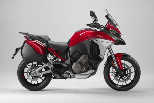 2021-ducati-multistrada-v4-s-uc526123-preview.jpg