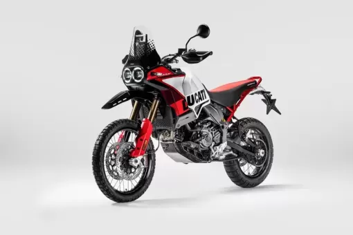 my-2024-desertx-rally-5-uc557603-mid.webp