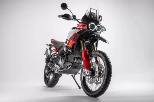 my-2024-desertx-rally-70-uc557788-mid.webp